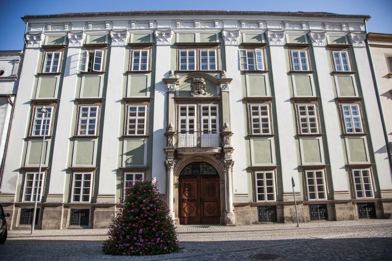 Althansky Palac Hotel Znojmo Eksteriør billede